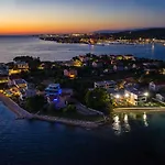 Marina-bay-resort - With Pool - First Line To The Sea 4* Sukošan