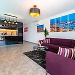 Marina-bay-resort - With Pool - First Line To The Sea 4*