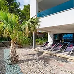 Marina-bay-resort - With Pool - First Line To The Sea アパートホテル 4*