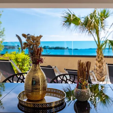 Marina-bay-resort - With Pool - First Line To The Sea 4* Sukošan