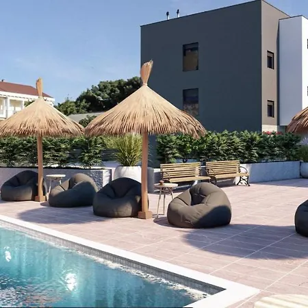 Marina-bay-resort - With Pool - First Line To The Sea 4* Sukošan
