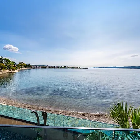 Marina-bay-resort - With Pool - First Line To The Sea アパートホテル 4*