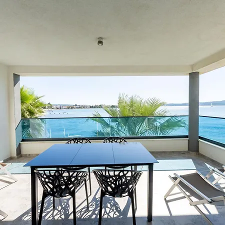 Marina-bay-resort - With Pool - First Line To The Sea 4* Sukošan
