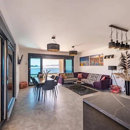 Marina-bay-resort Aparthotel 4*