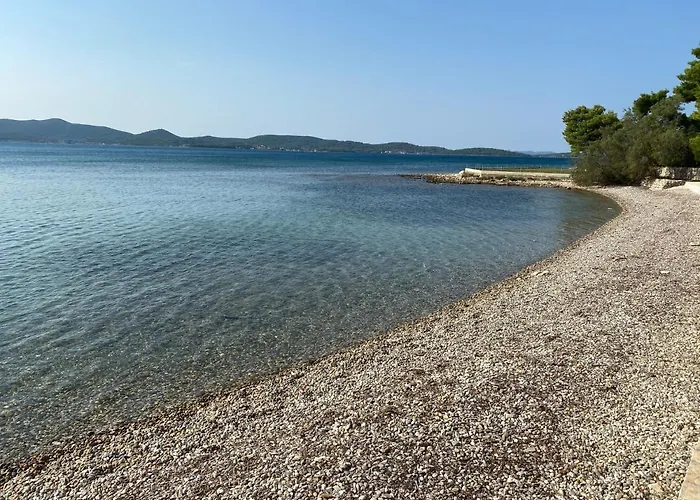 Marina-bay-resort - With Pool - First Line To The Sea Hotel apartamentowy