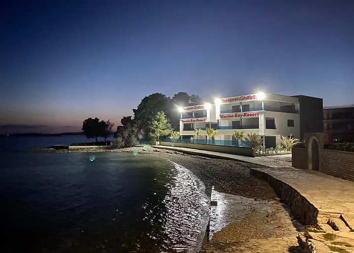 Marina-bay-resort - With Pool - First Line To The Sea