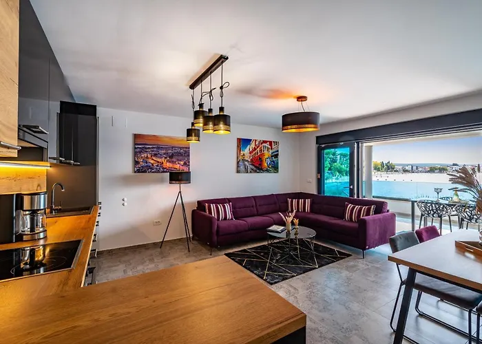 Marina-bay-resort Sukošan