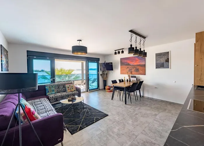 Marina-bay-resort Sukošan