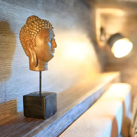 Апарт-отель Marina-bay-resort