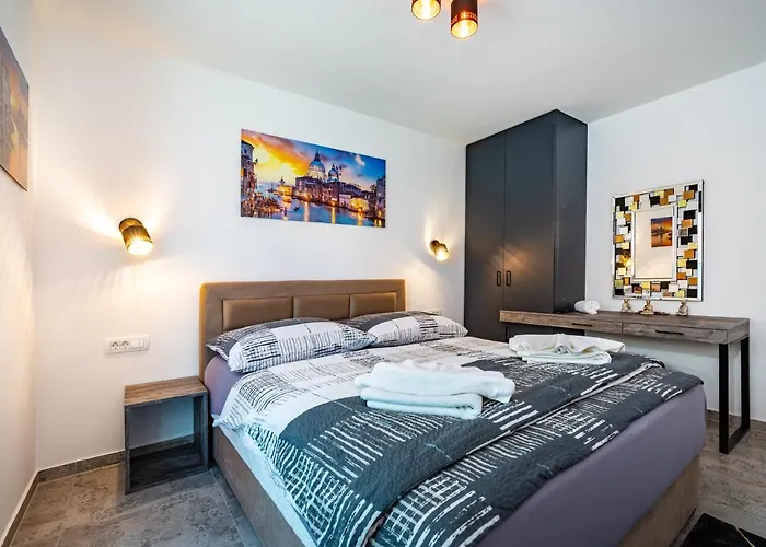 Apart Otel Marina-bay-resort - With Pool - First Line To The Sea 4*