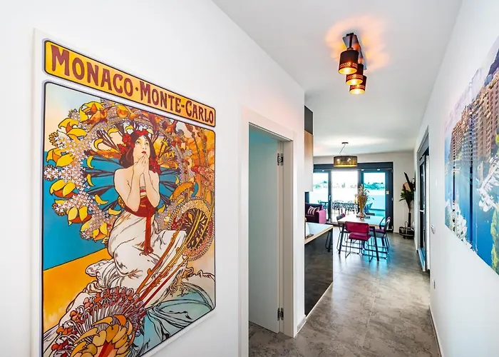 Aparthotel Marina-bay-resort 4*