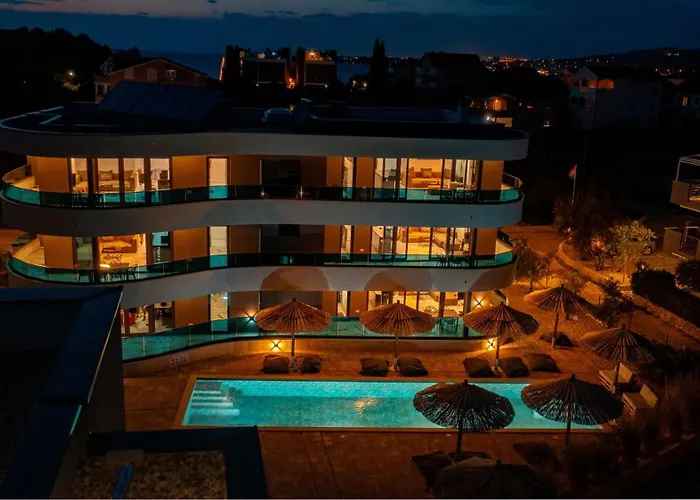Apart Otel Marina-bay-resort - With Pool - First Line To The Sea