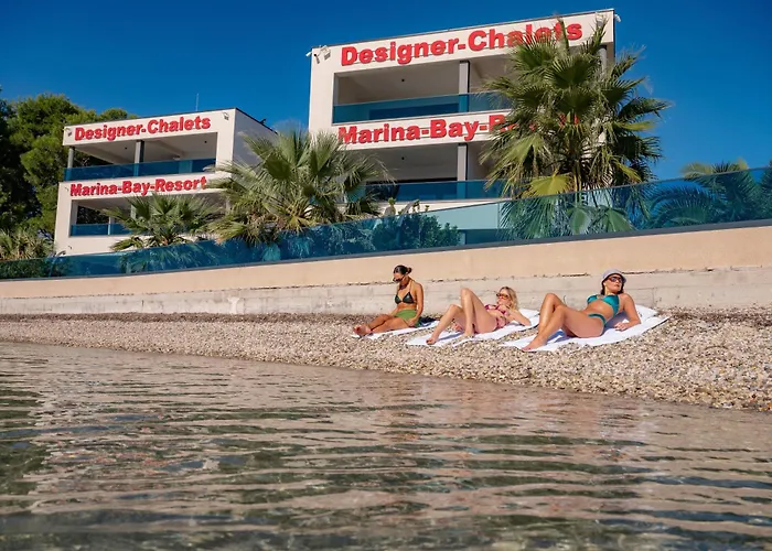 Marina-bay-resort - With Pool - First Line To The Sea 4*